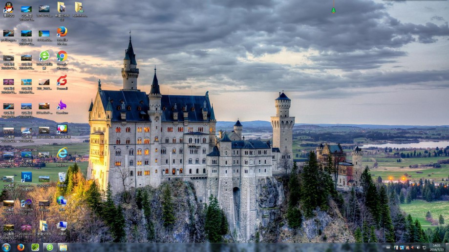 德國天鵝堡電腦桌面壁紙實景