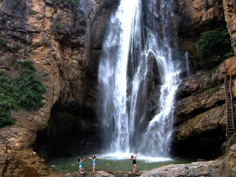 三門(mén)峽豫西大峽谷