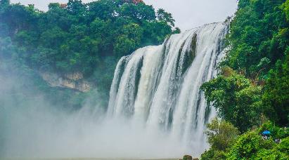 【追花日記 】<黃果樹瀑布、西江千戶苗寨、荔波小七孔、百里杜鵑、夜郎洞>5天游