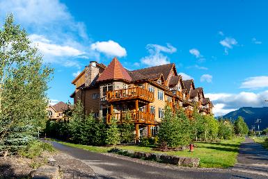 【北國楓光】<加拿大東西海岸14天>班芙/賈斯珀/優鶴/庫特尼/千島湖/雙游船/冰原雪車