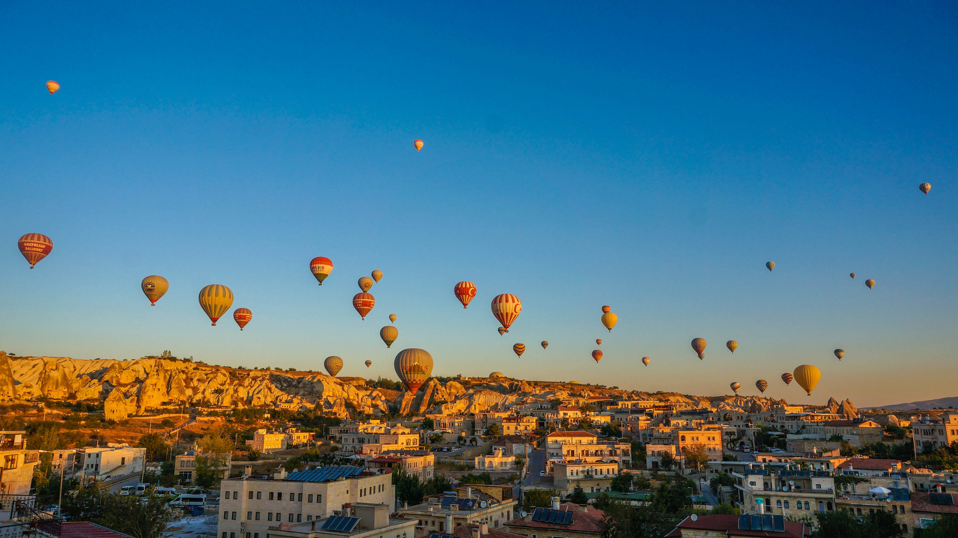 卡帕多奇亞熱氣球封面圖