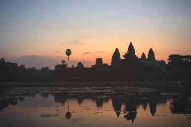 【探密柬埔寨】<柬埔寨金邊、吳哥窟5天純玩團 >深圳直飛