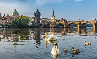 【百年玫瑰慶典】<東歐巴爾干九國深度純玩21天游>廣州-布達佩斯·往返直飛