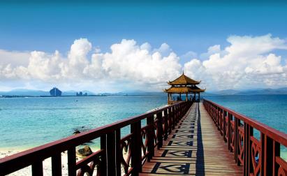 【三亞體驗官 深圳-三亞雙飛5天】亞龍灣沙灘、蜈支洲島、黎苗檳榔谷、水世界/水族館、南山文化苑